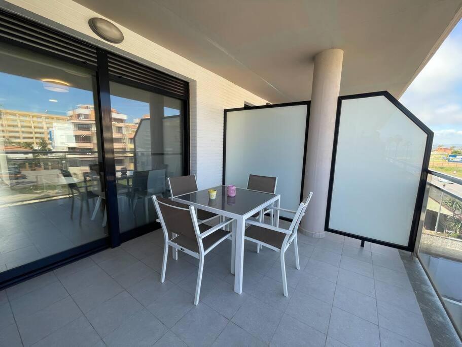 Apartamento Moderno Para Disfrutar Con La Familia Con Parking Y Piscina เพนิสโคลา ภายนอก รูปภาพ