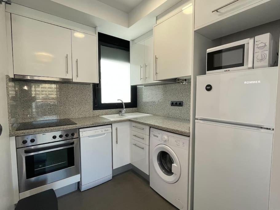 Apartamento Moderno Para Disfrutar Con La Familia Con Parking Y Piscina เพนิสโคลา ภายนอก รูปภาพ