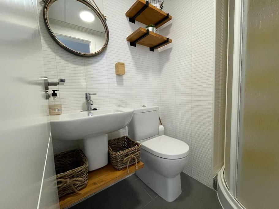 Apartamento Moderno Para Disfrutar Con La Familia Con Parking Y Piscina เพนิสโคลา ภายนอก รูปภาพ