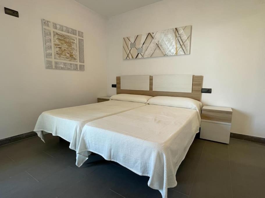 Apartamento Moderno Para Disfrutar Con La Familia Con Parking Y Piscina เพนิสโคลา ภายนอก รูปภาพ